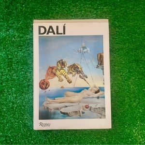 Salvador Dali Book of Paintings 🎨🎭💚